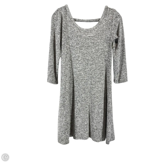 Dress Casual Short By Clothes Mentor In Grey, Size: S