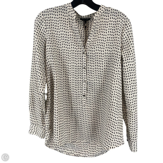 Top Long Sleeve By Daisy Fuentes In Cream, Size: S