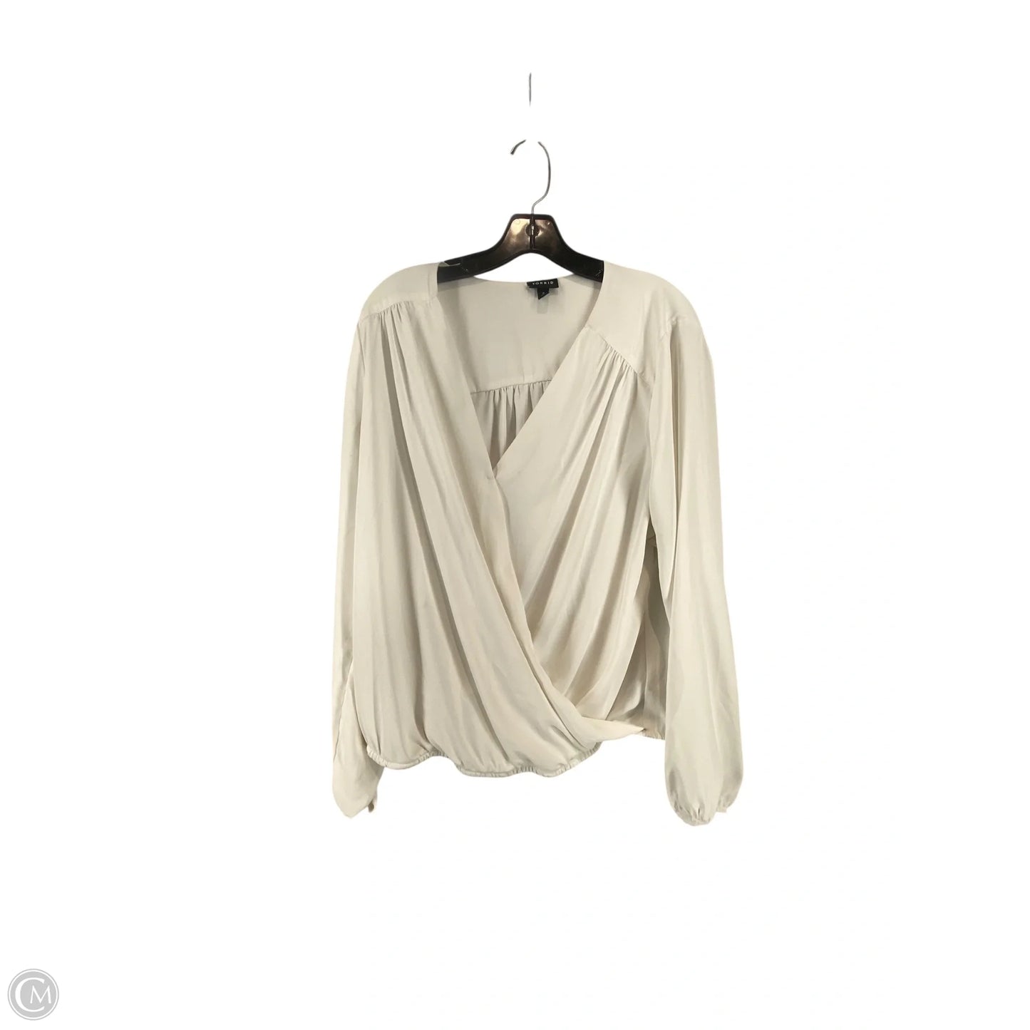 Top Long Sleeve Basic By Torrid In White, Size: 0