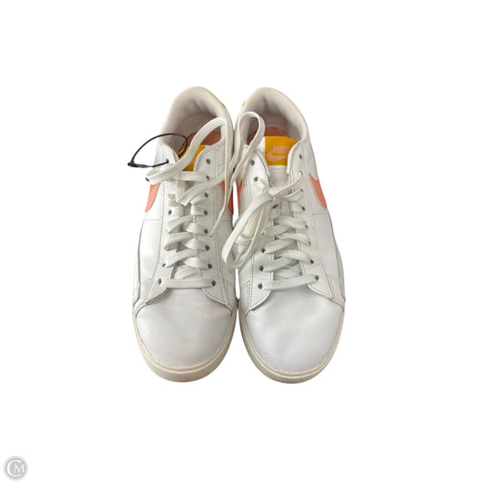 Shoes Sneakers By Nike In White, Size: 10