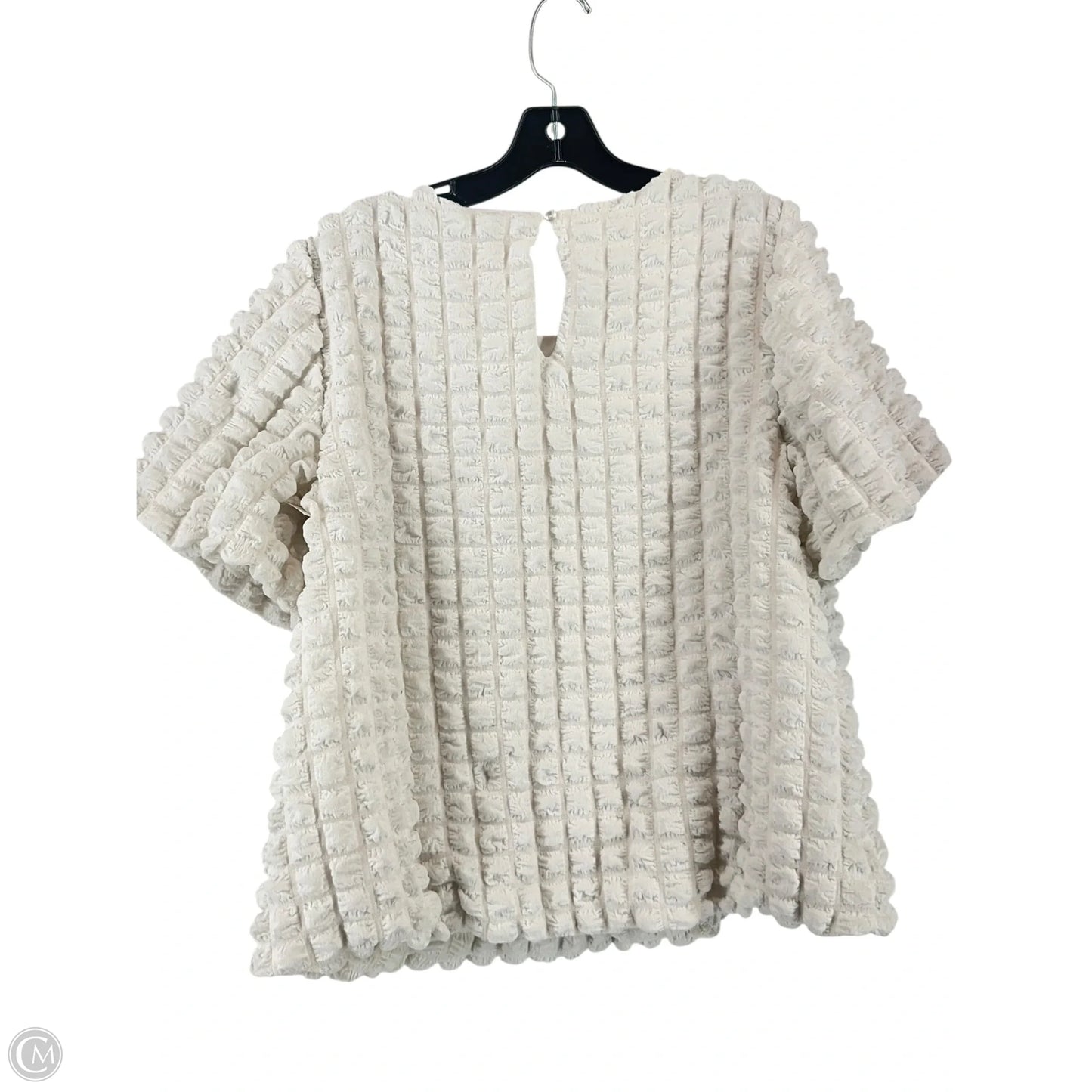 Top Short Sleeve By Versona In White, Size: Xl