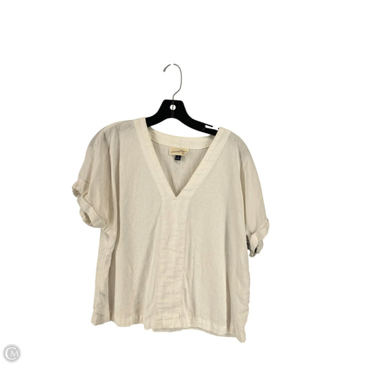 Top Short Sleeve By Universal Thread In White, Size: M