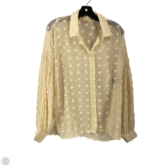 Top Long Sleeve By Clothes Mentor In Beige, Size: M