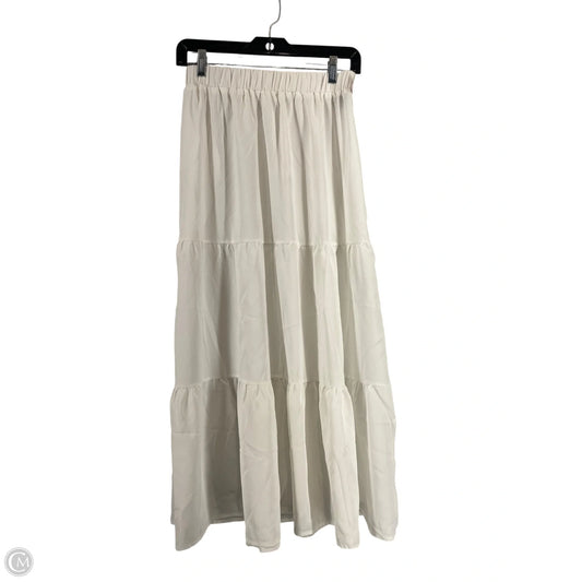 Skirt Maxi By Clothes Mentor In White, Size: M