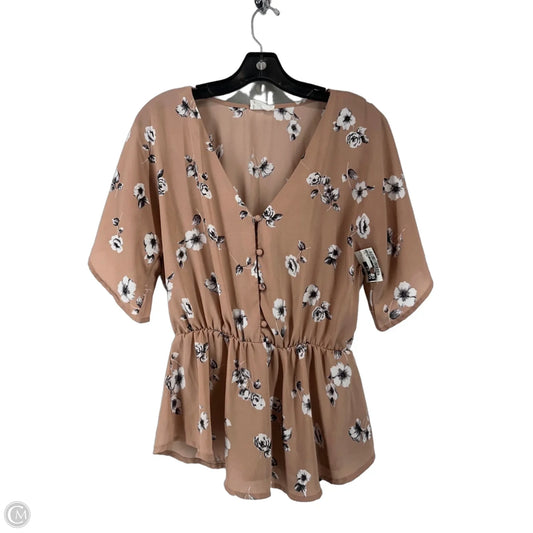 Top Short Sleeve By Sienna Sky In Pink, Size: L