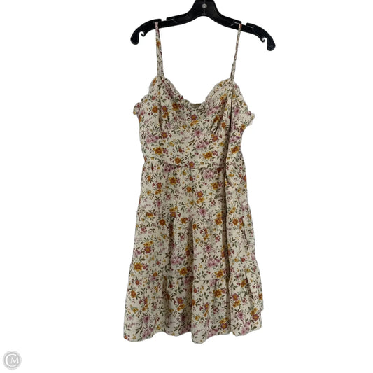 Dress Casual Short By No Boundaries In Floral Print, Size: L