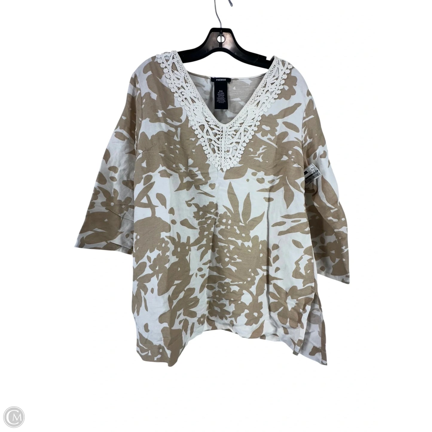 Top Short Sleeve By Premise In Tan & White, Size: M
