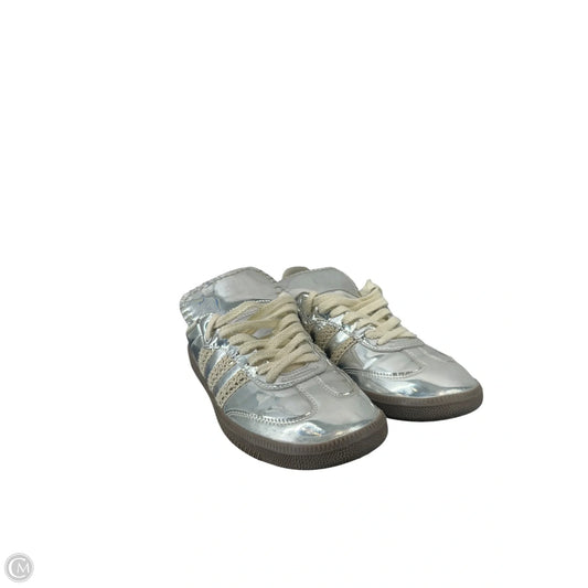 Shoes Sneakers By Adidas In Silver, Size: 6.5