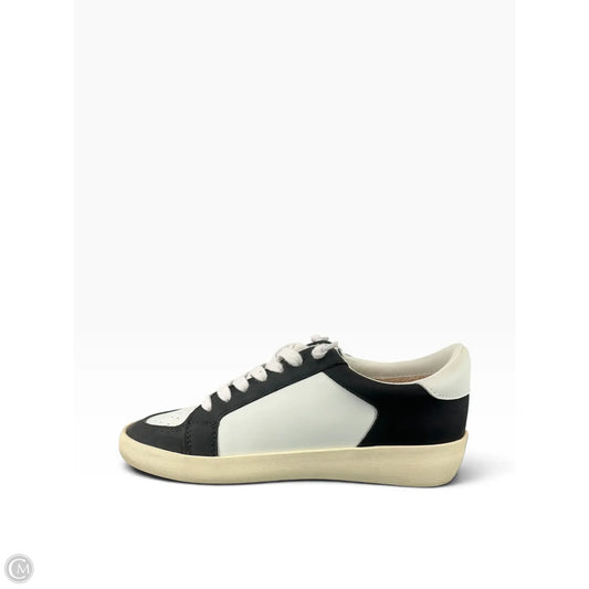 Shoes Sneakers By Clothes Mentor In Black, Size: 8