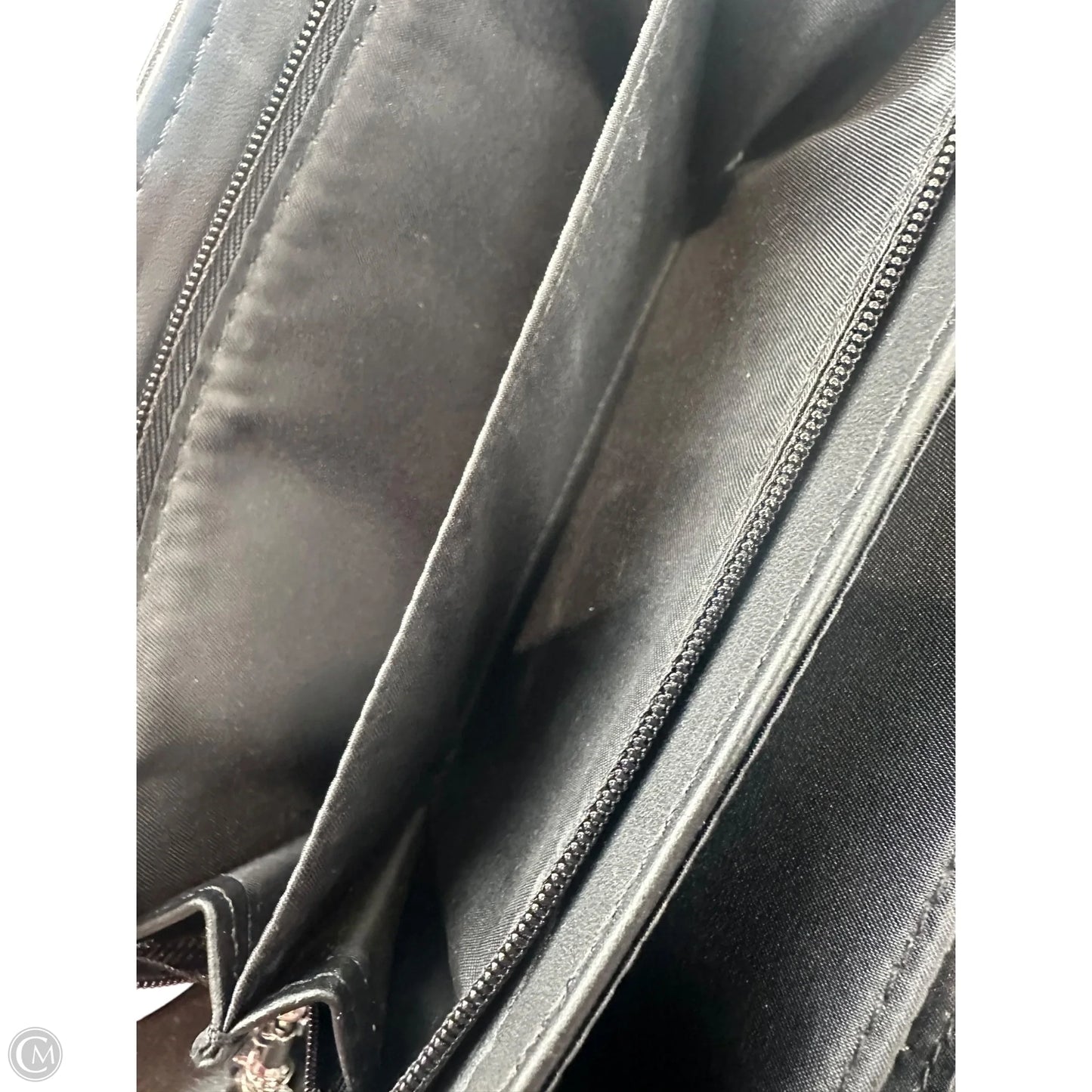 Wallet By Guess, Size: Medium