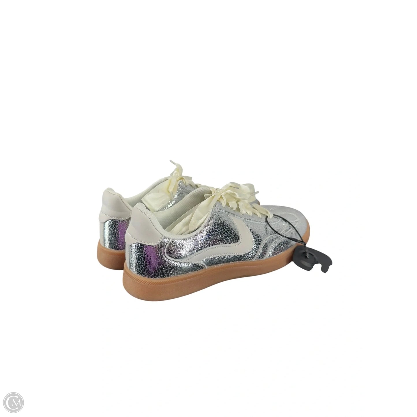 Shoes Athletic By Clothes Mentor In Silver, Size: 6
