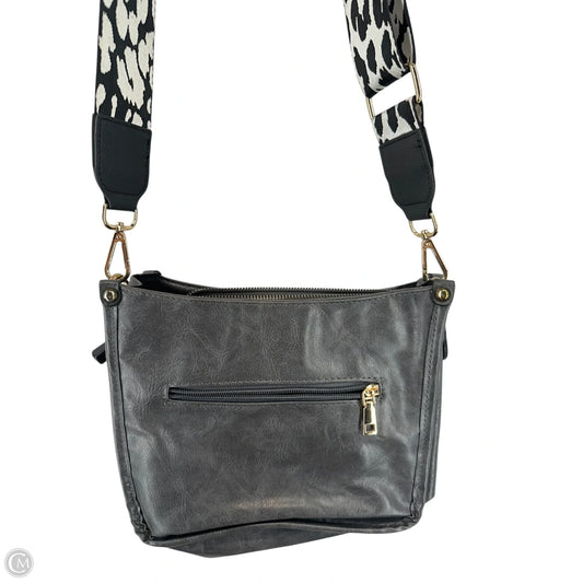 Handbag By Clothes Mentor, Size: Small