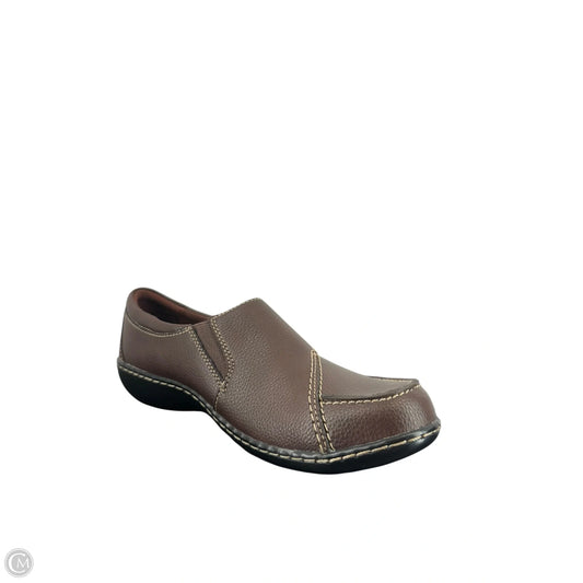 Shoes Flats By Cma In Brown, Size: 8.5