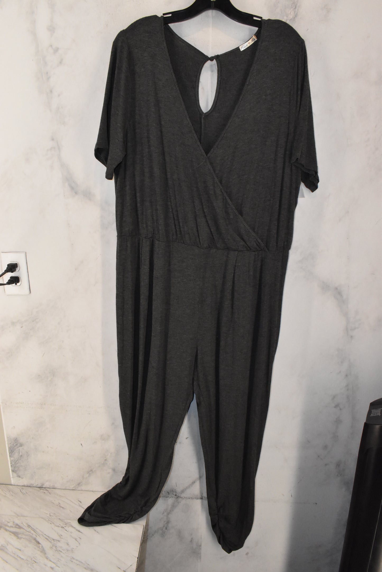 Jumpsuit By Heart & Hips  Size: 3x