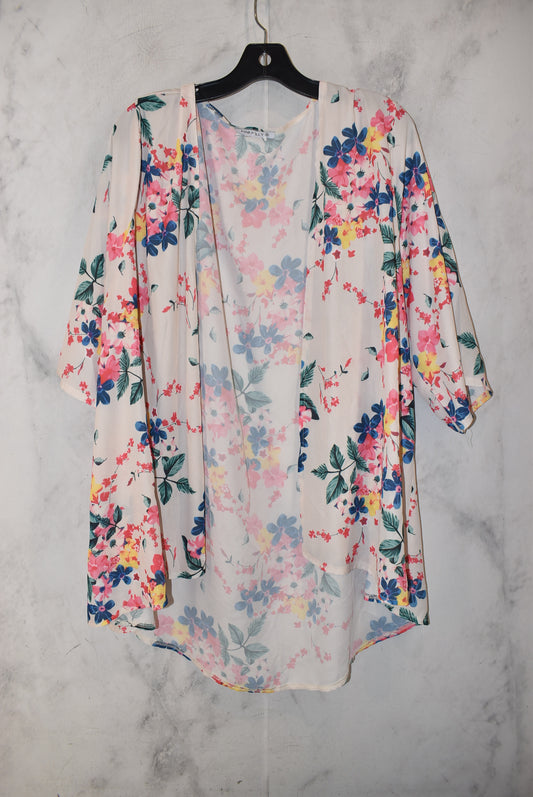 Kimono By Clothes Mentor  Size: Xl