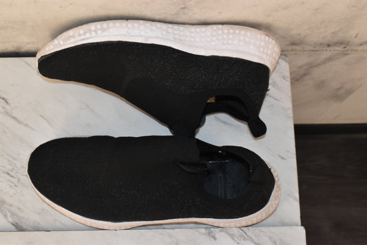 Shoes Sneakers By Madden Girl  Size: 9