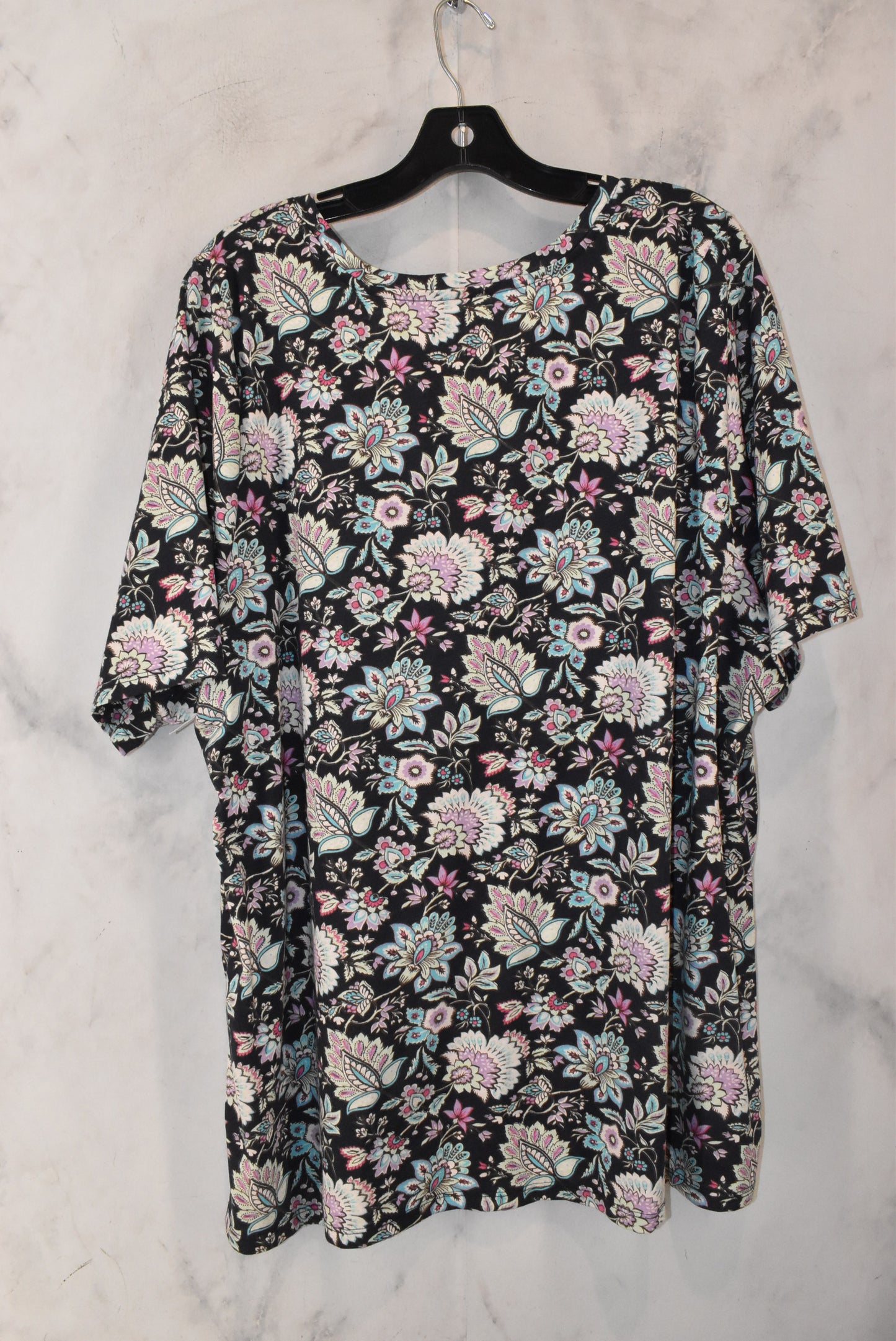 Top Short Sleeve By Lane Bryant  Size: 22womens