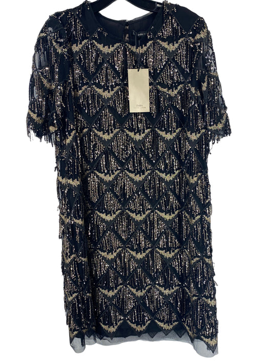 Dress Casual Midi By Zara Basic  Size: L
