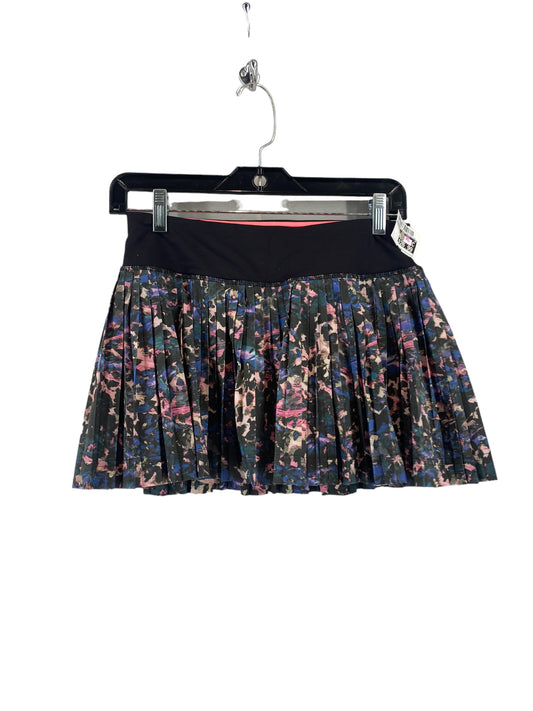 Athletic Skirt By Lululemon  Size: 4