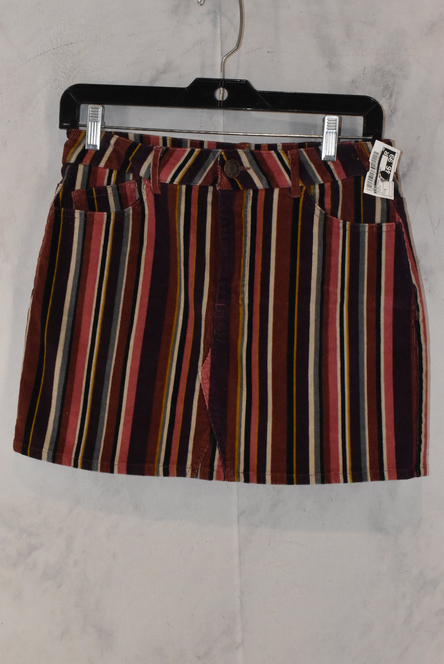 Skirt Mini & Short By Jolt  Size: 5