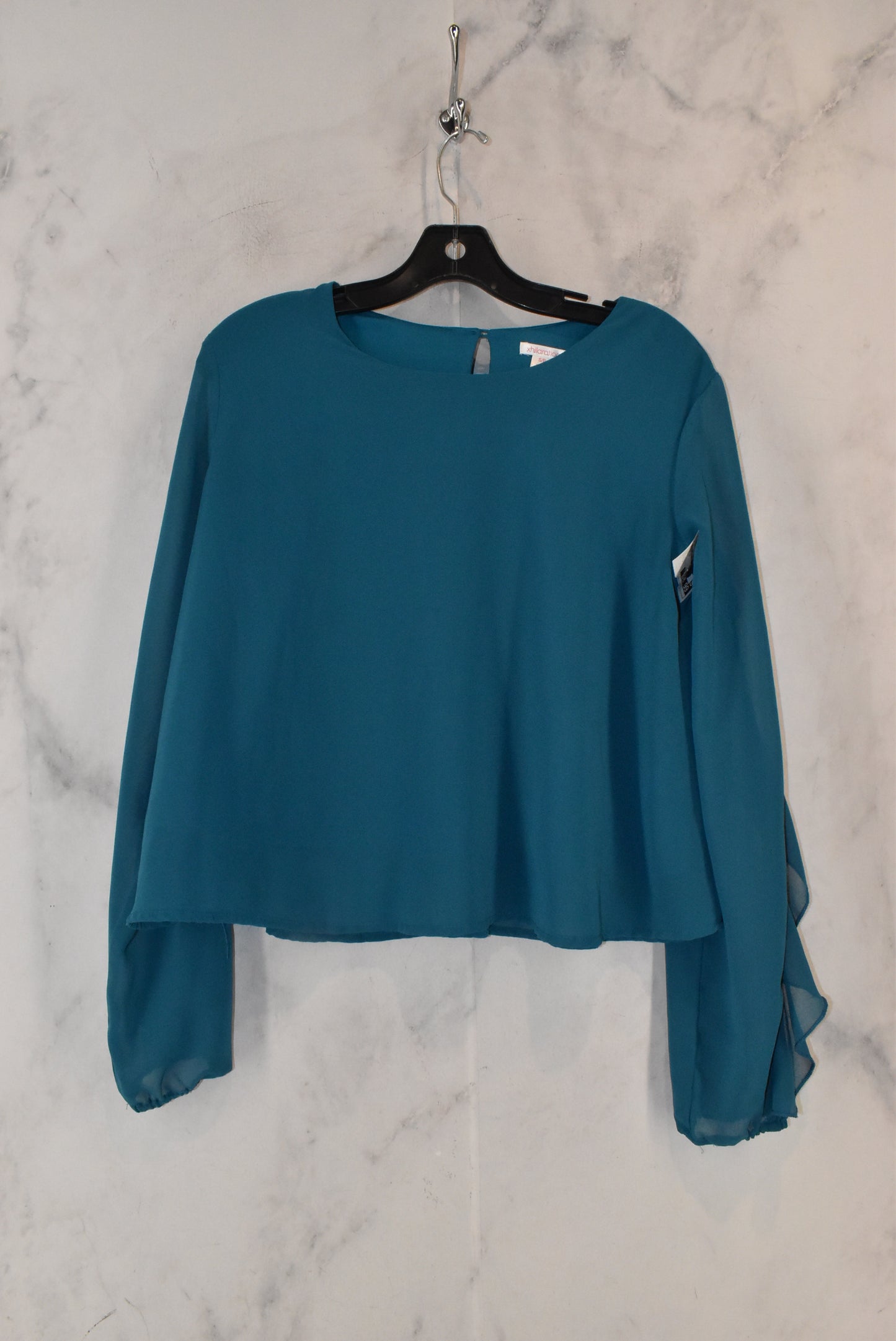 Top Long Sleeve By Xhilaration  Size: S