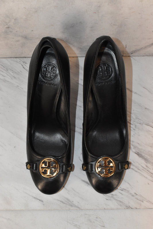 Shoes Designer By Tory Burch  Size: 9.5