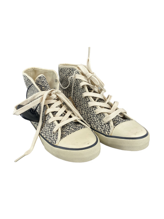 Shoes Sneakers By American Eagle  Size: 7