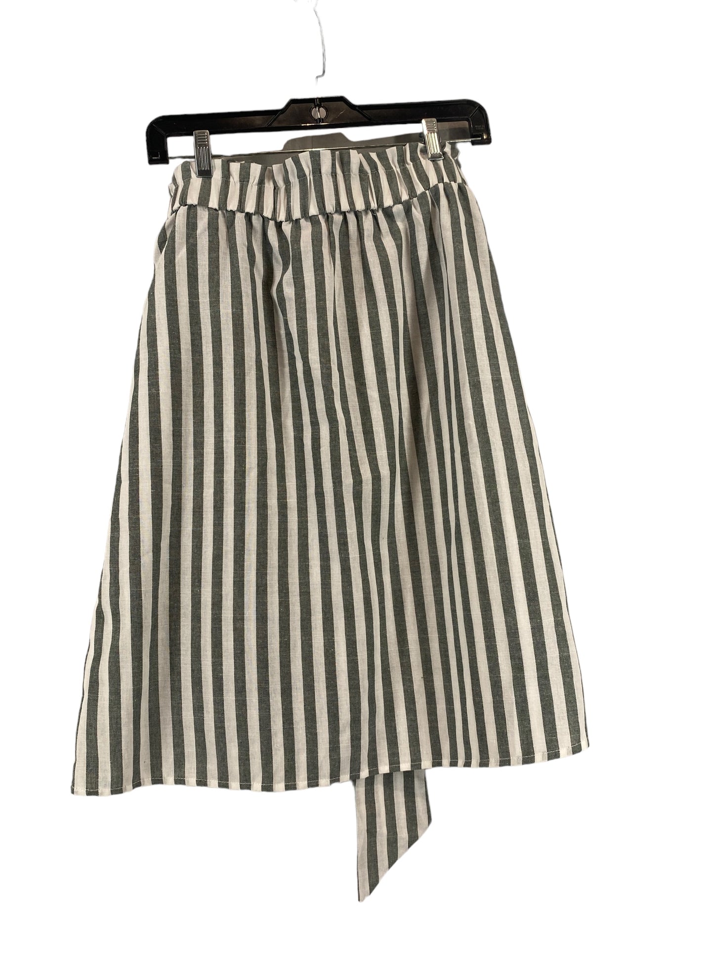 Skirt Midi By Shein  Size: L