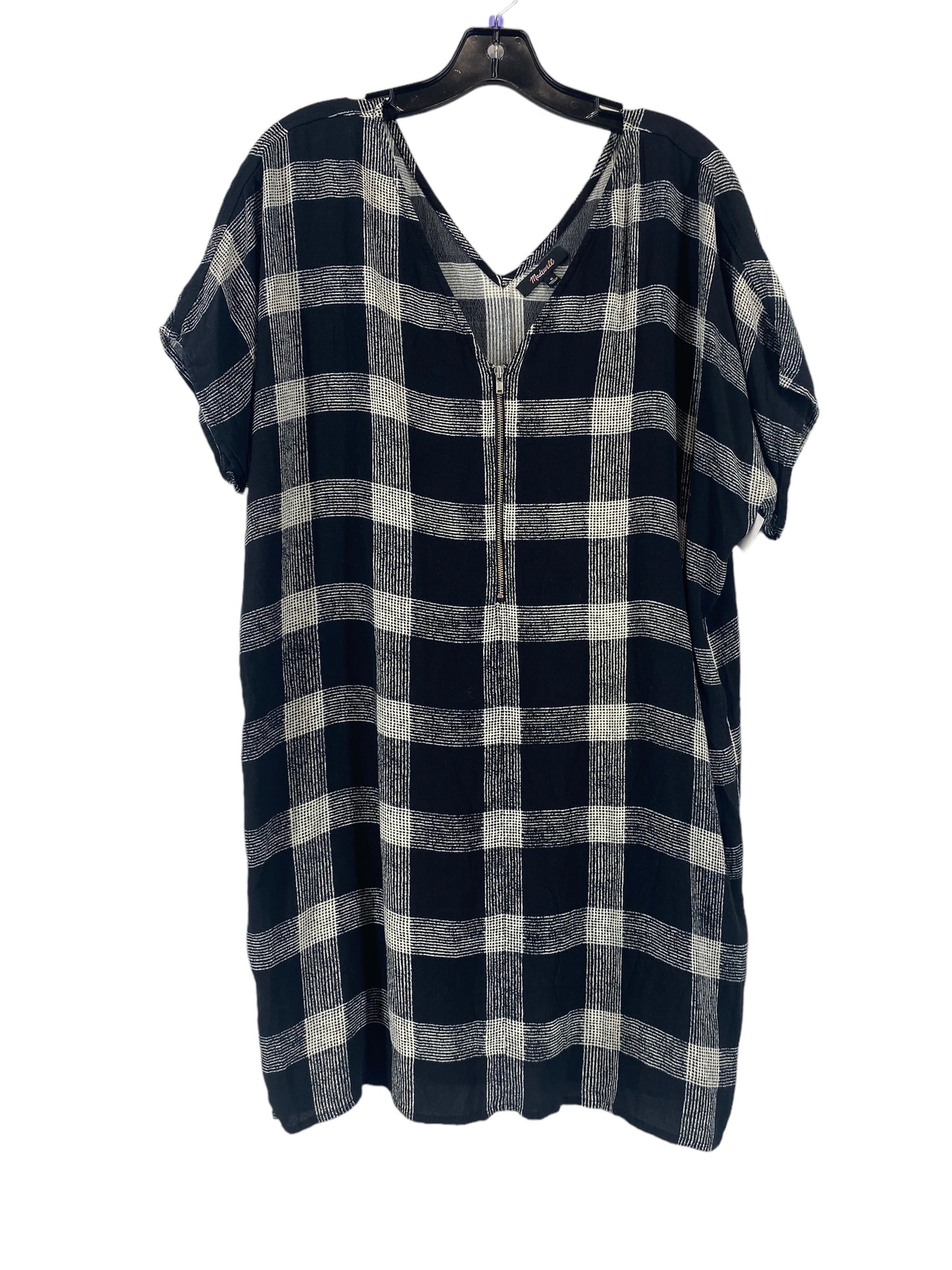 Dress Casual Short By Madewell  Size: M