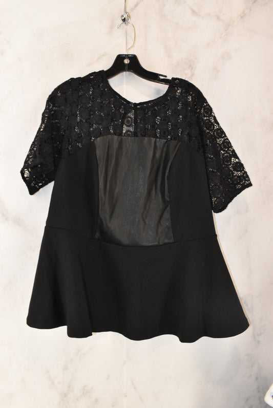 Top Short Sleeve By Eloquii  Size: 18