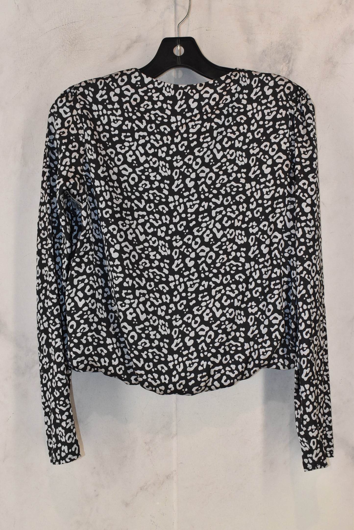 Blouse Long Sleeve By Clothes Mentor  Size: S