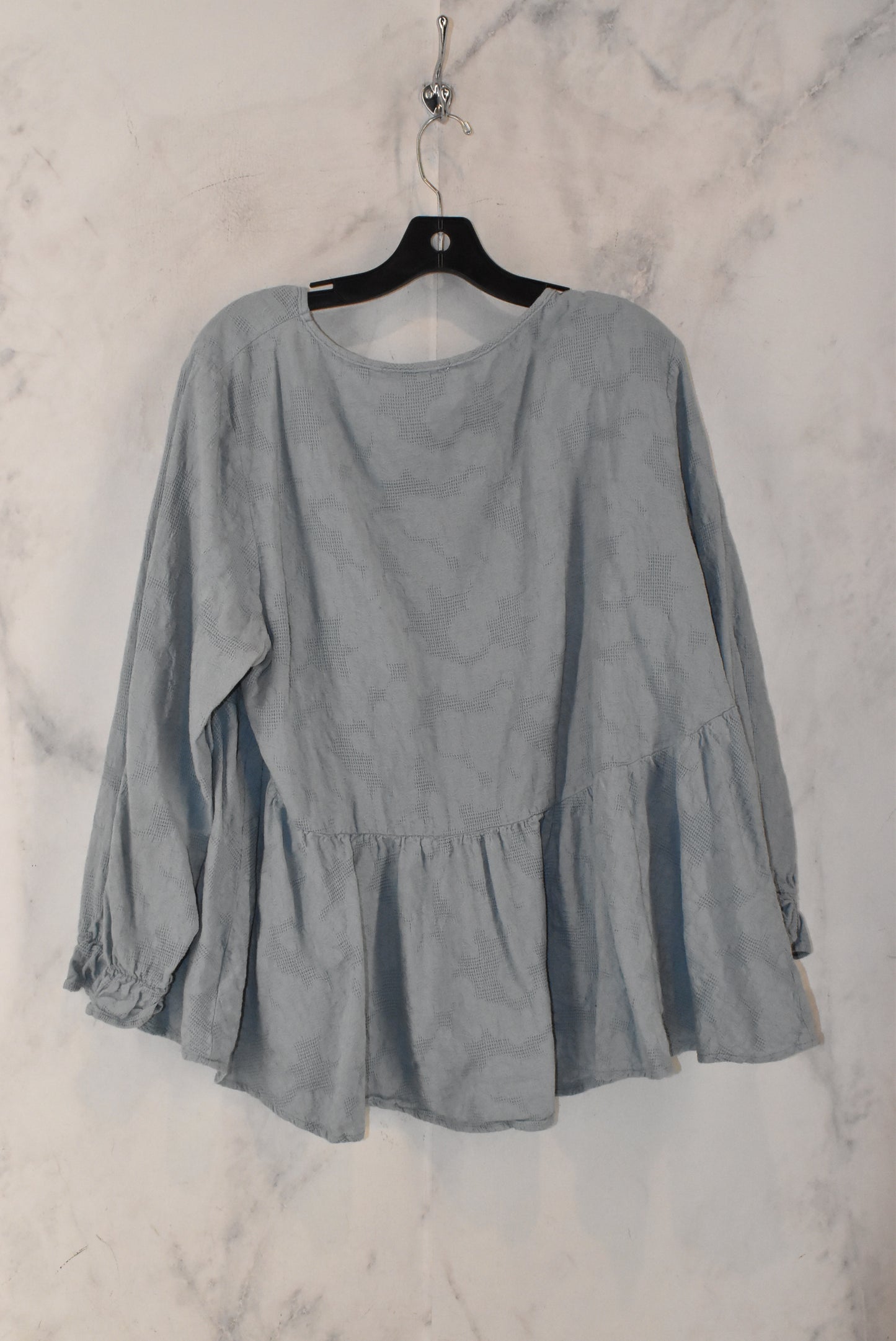 Top Long Sleeve By Clothes Mentor  Size: 2x