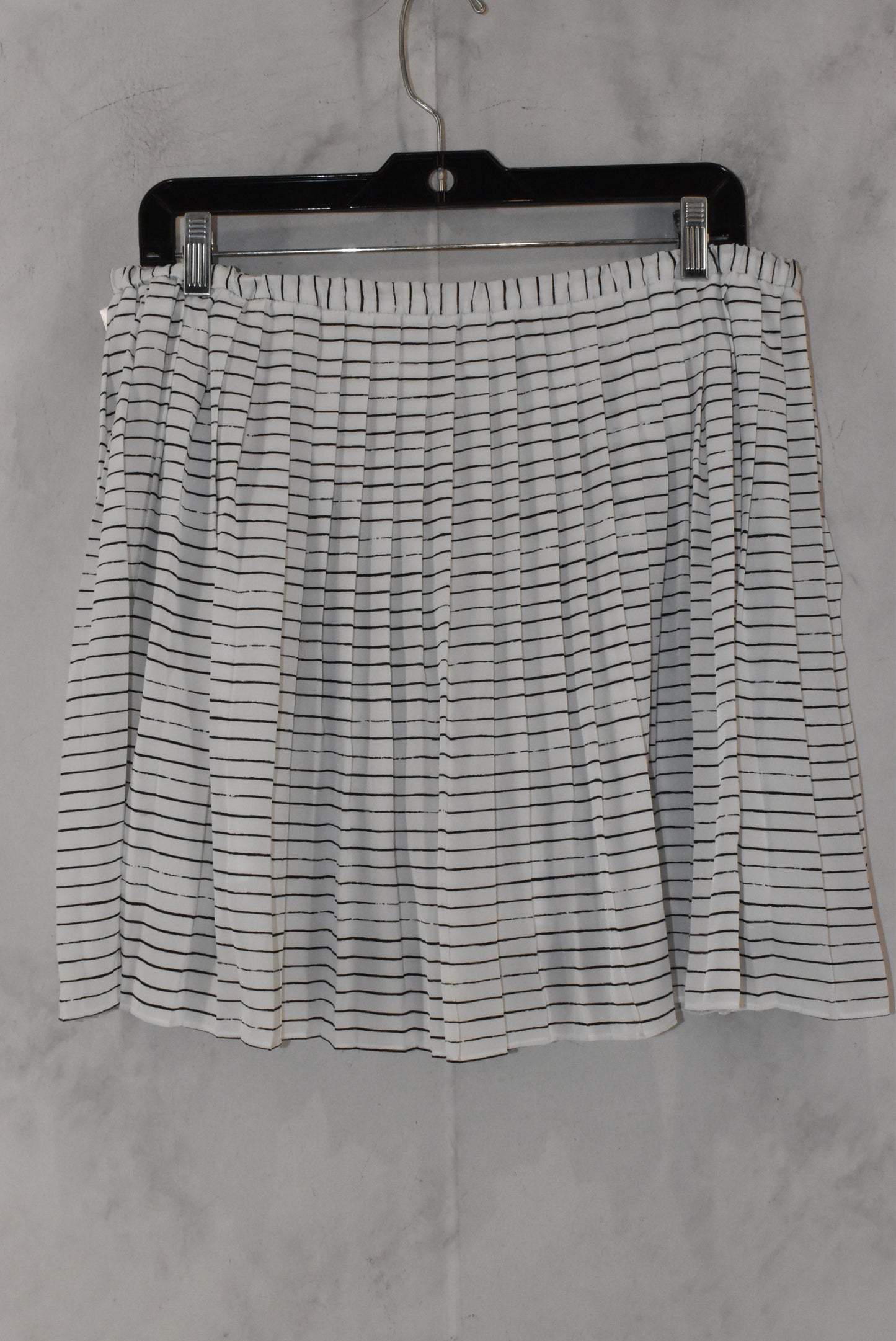 Skirt Mini & Short By Banana Republic  Size: L