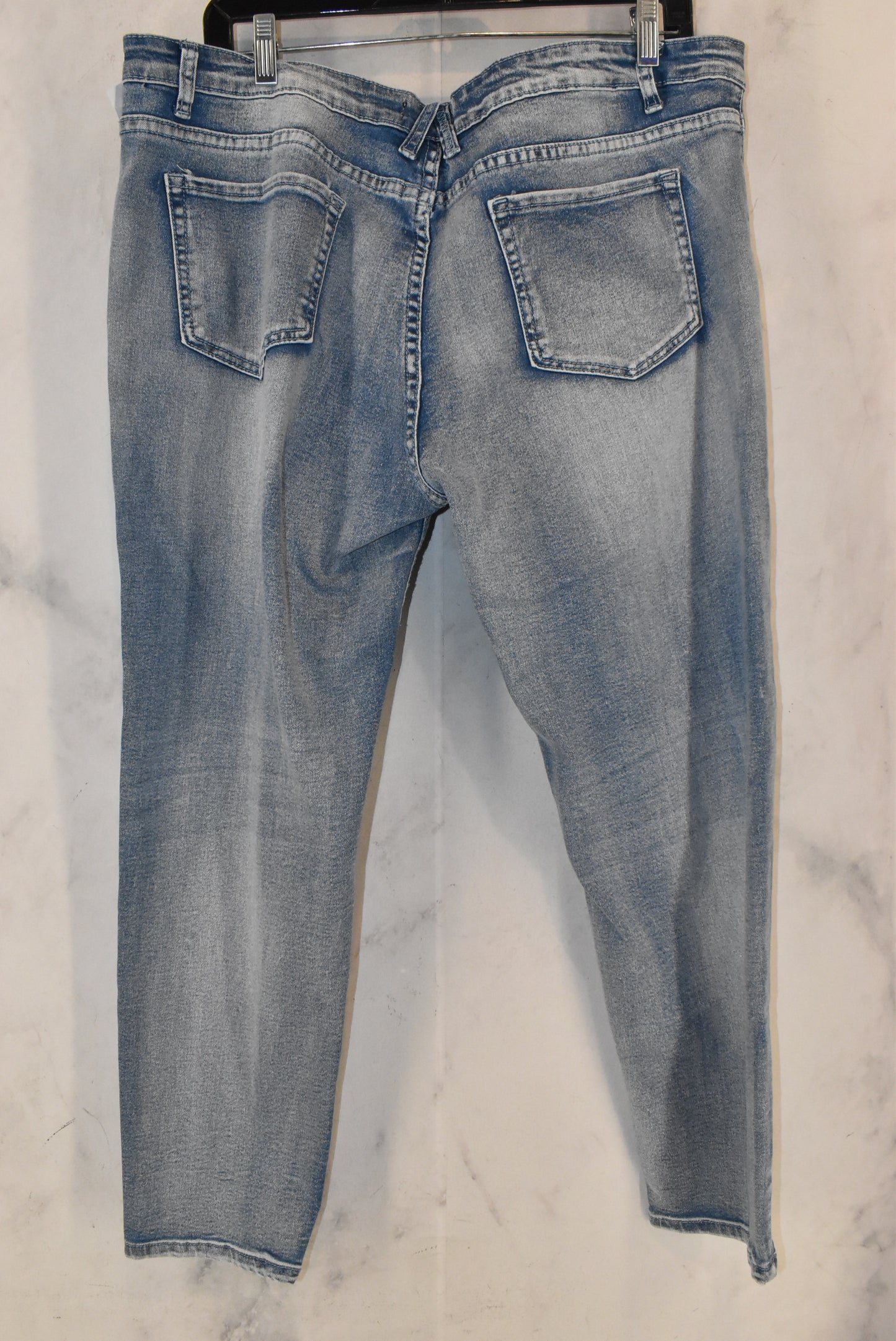 Jeans Straight By Clothes Mentor  Size: 20
