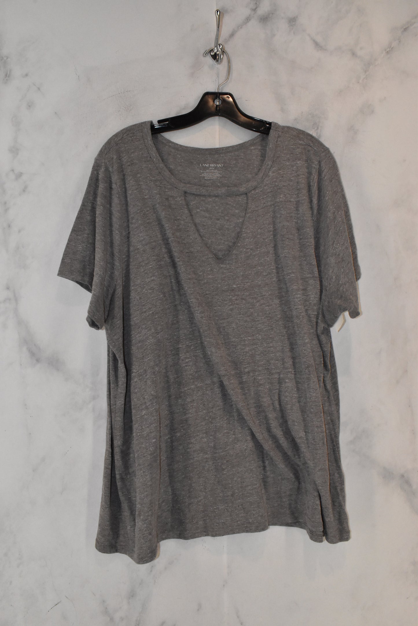 Top Short Sleeve By Lane Bryant  Size: 22