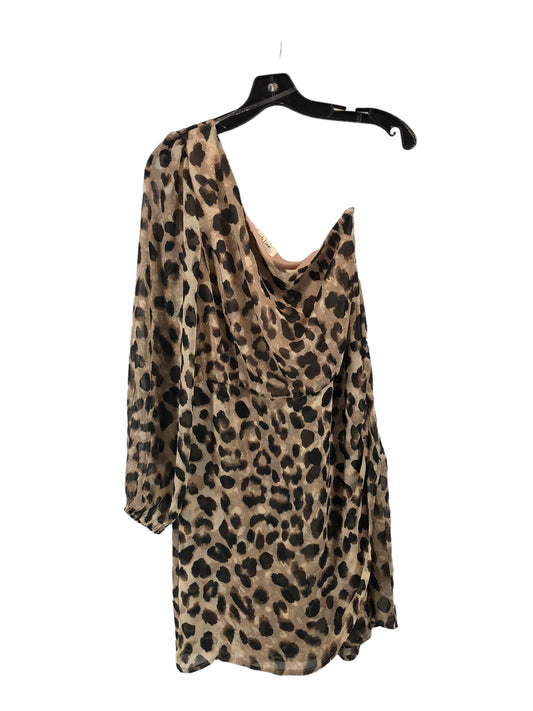Dress Casual Short By Peach Love Cream California  Size: M